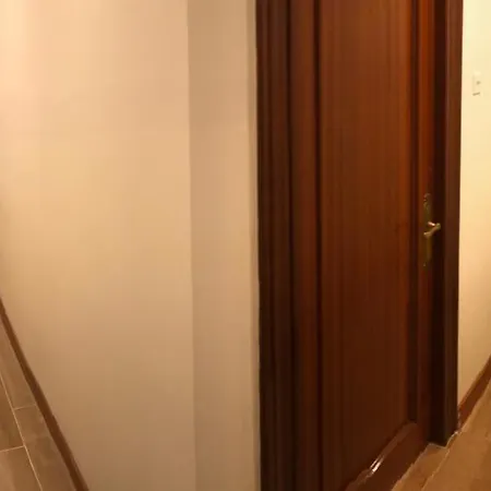 Piso Enorme Centrico Para Grupos *